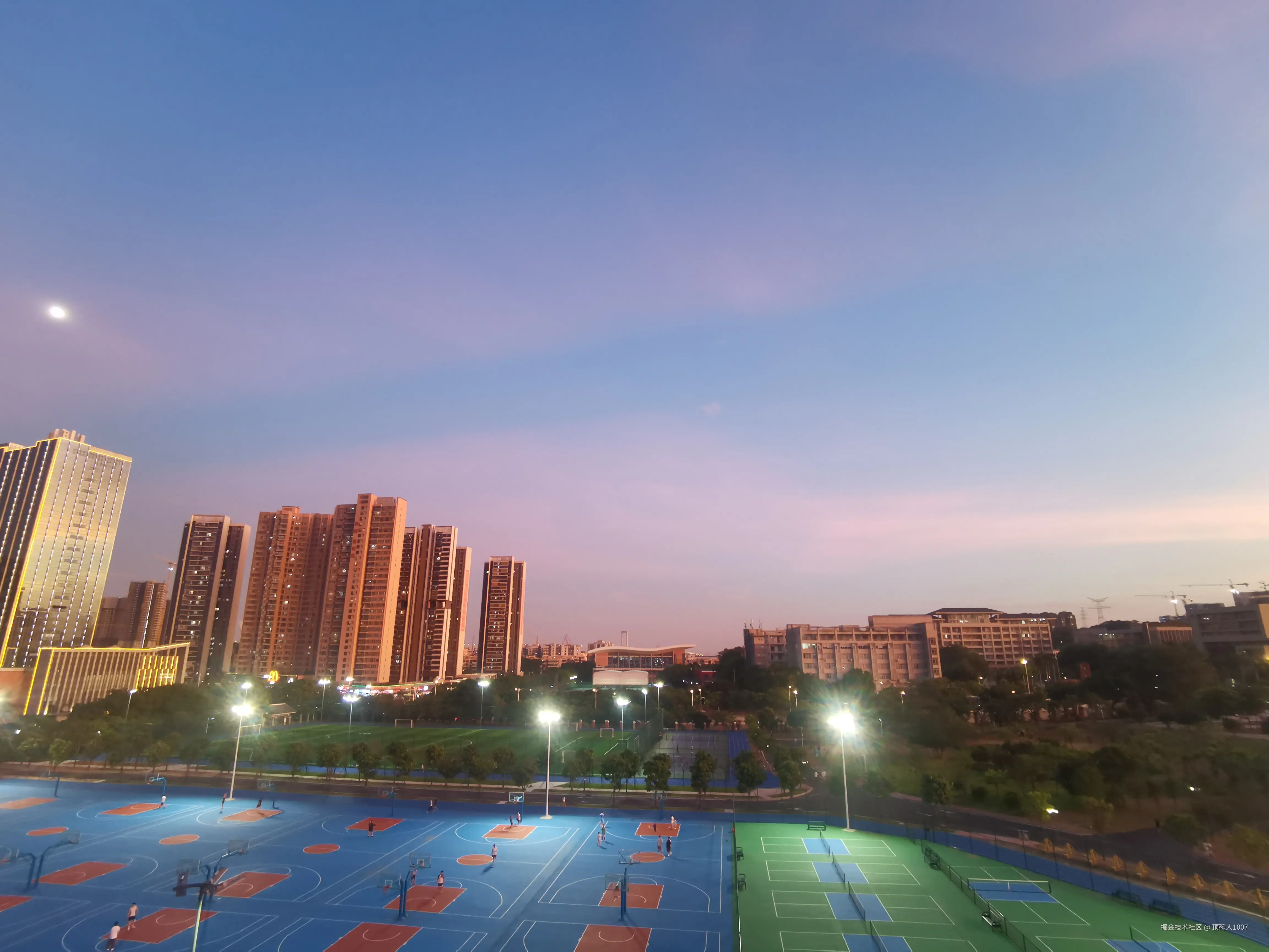 顶碗人1007于2025-07-09 10:42发布的图片