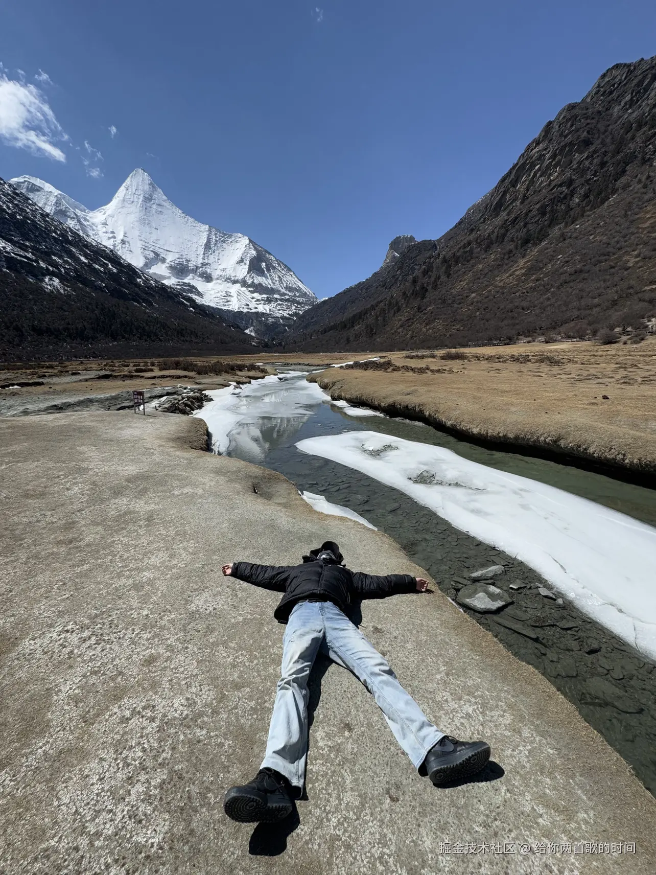 给你两首歌的时间于2025-03-24 11:11发布的图片