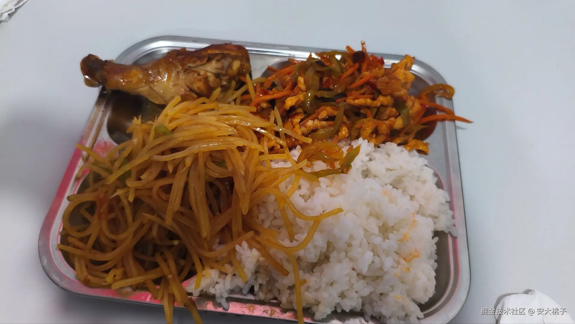 安大桃子于2025-08-22 07:49发布的图片