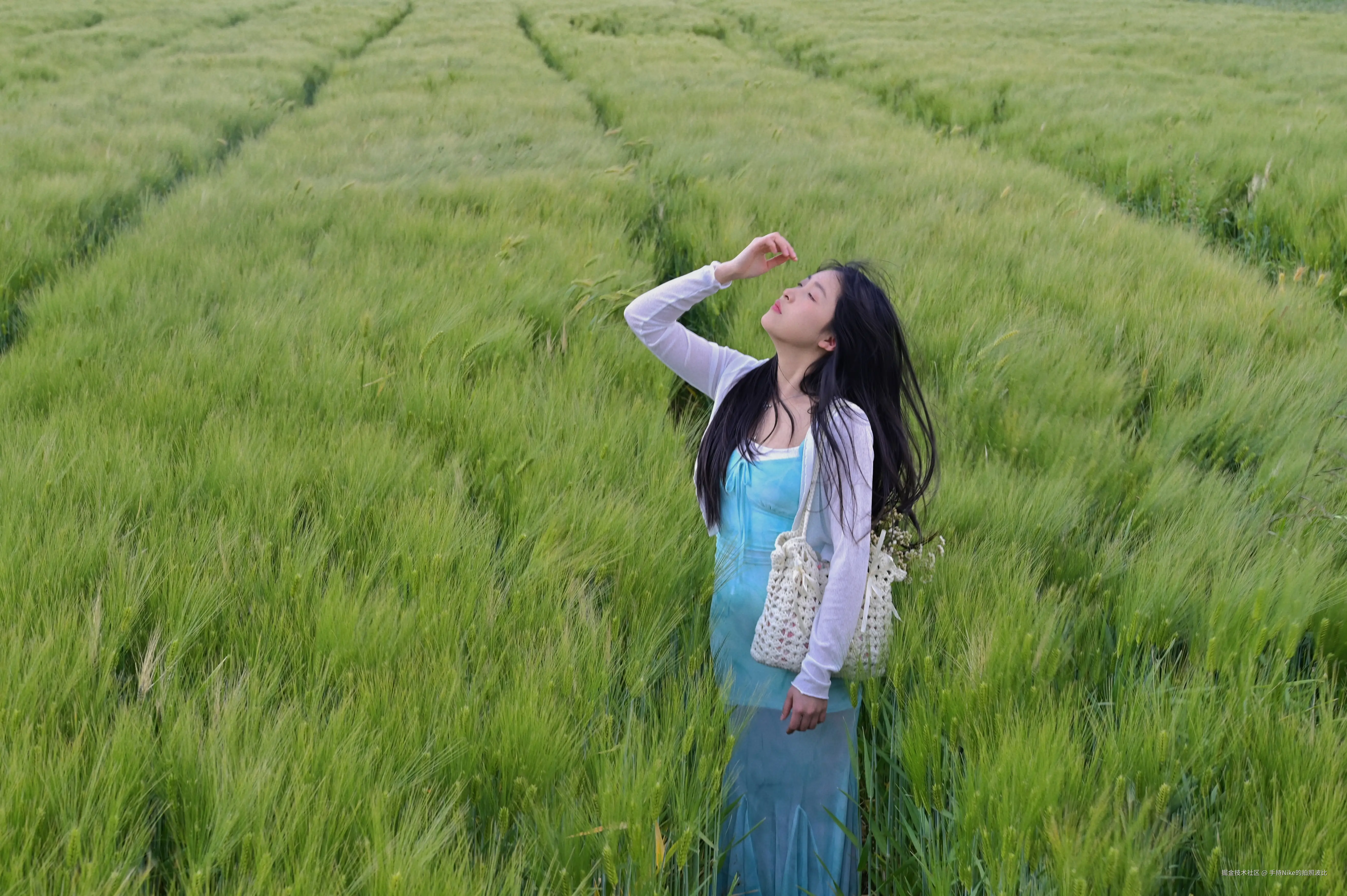 手持Nike的拍照波比于2025-04-07 15:02发布的图片