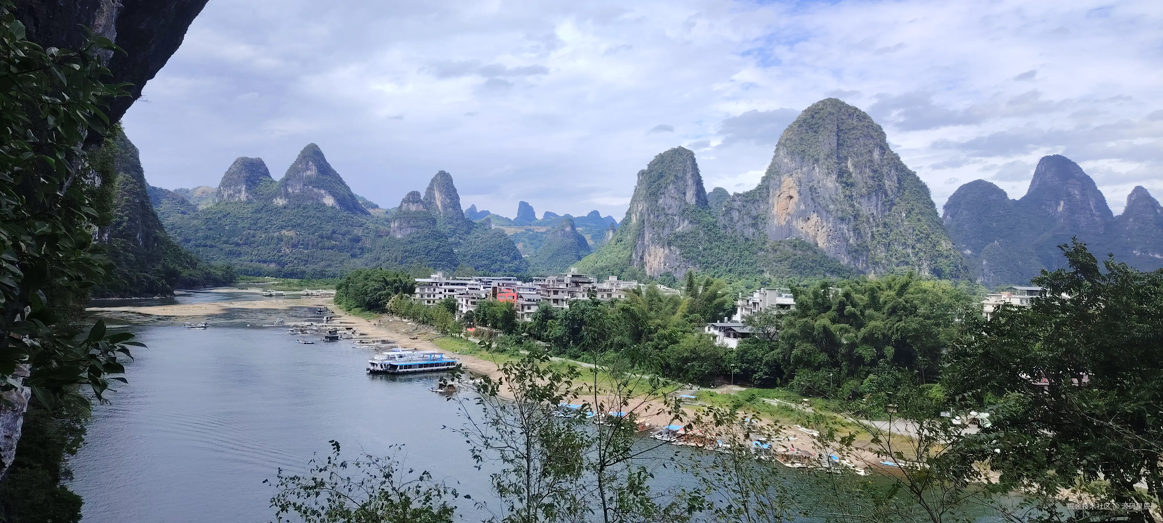 源码星辰于2025-10-11 10:47发布的图片