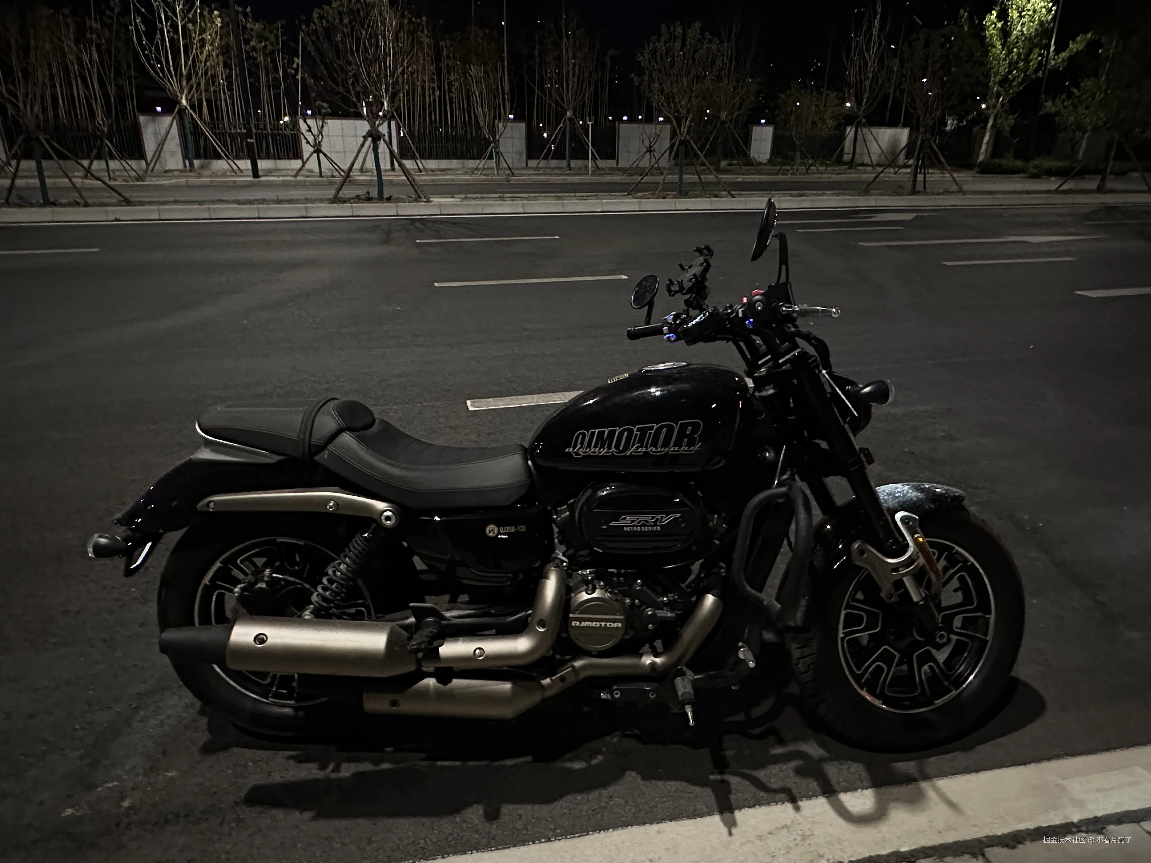 不看月亮了于2025-12-31 11:27发布的图片