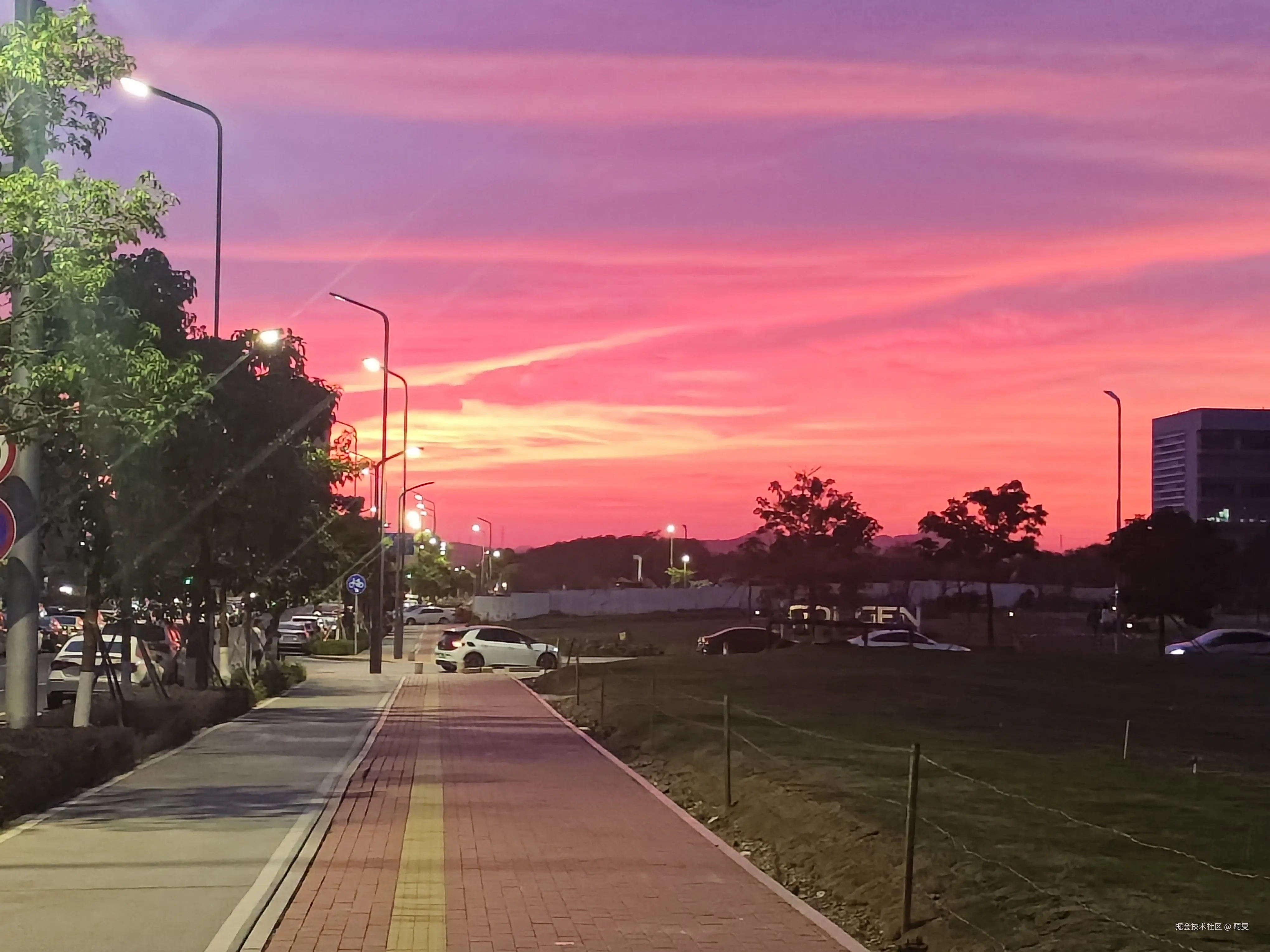 聽夏于2025-11-27 17:59发布的图片