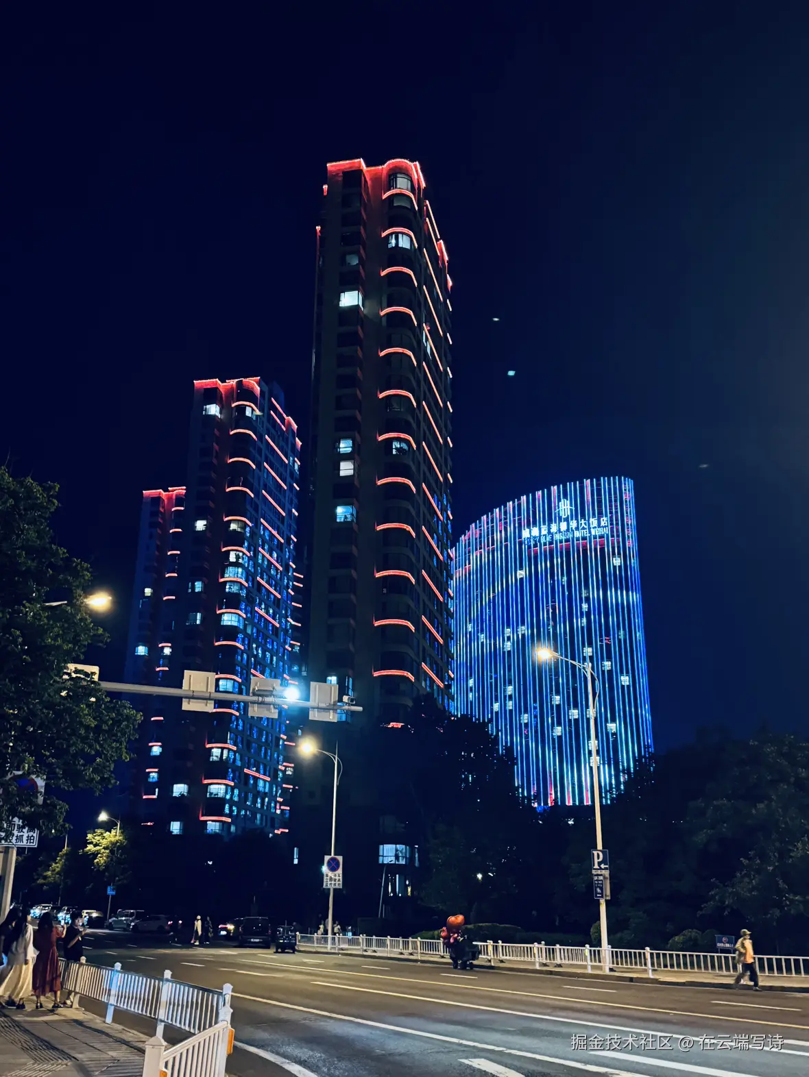 在云端写诗于2025-06-03 17:35发布的图片