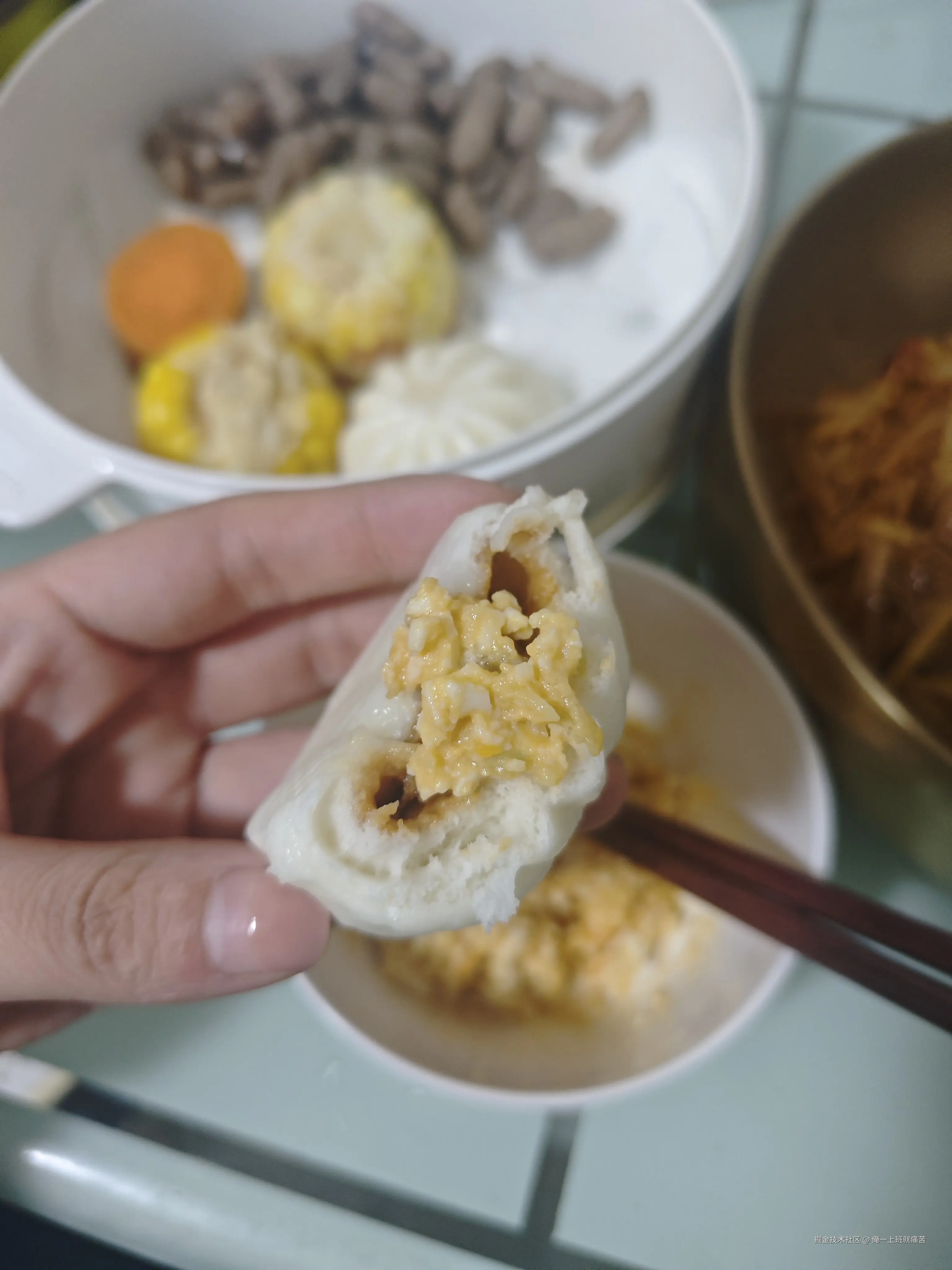 俺一上班就痛苦于2025-12-08 12:16发布的图片