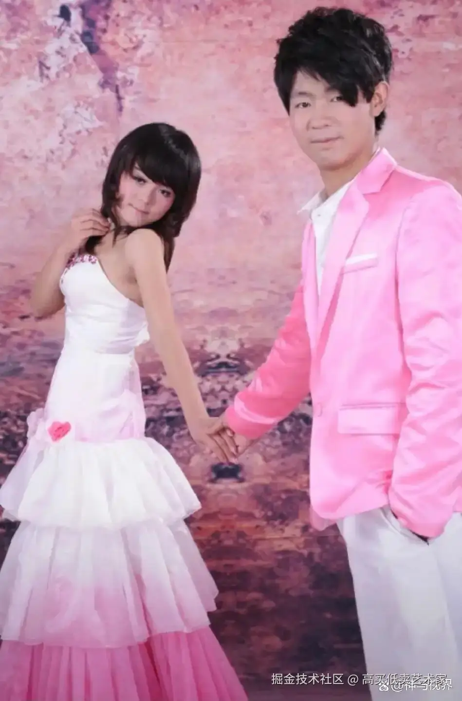 高买低卖艺术家于2025-11-05 15:30发布的图片