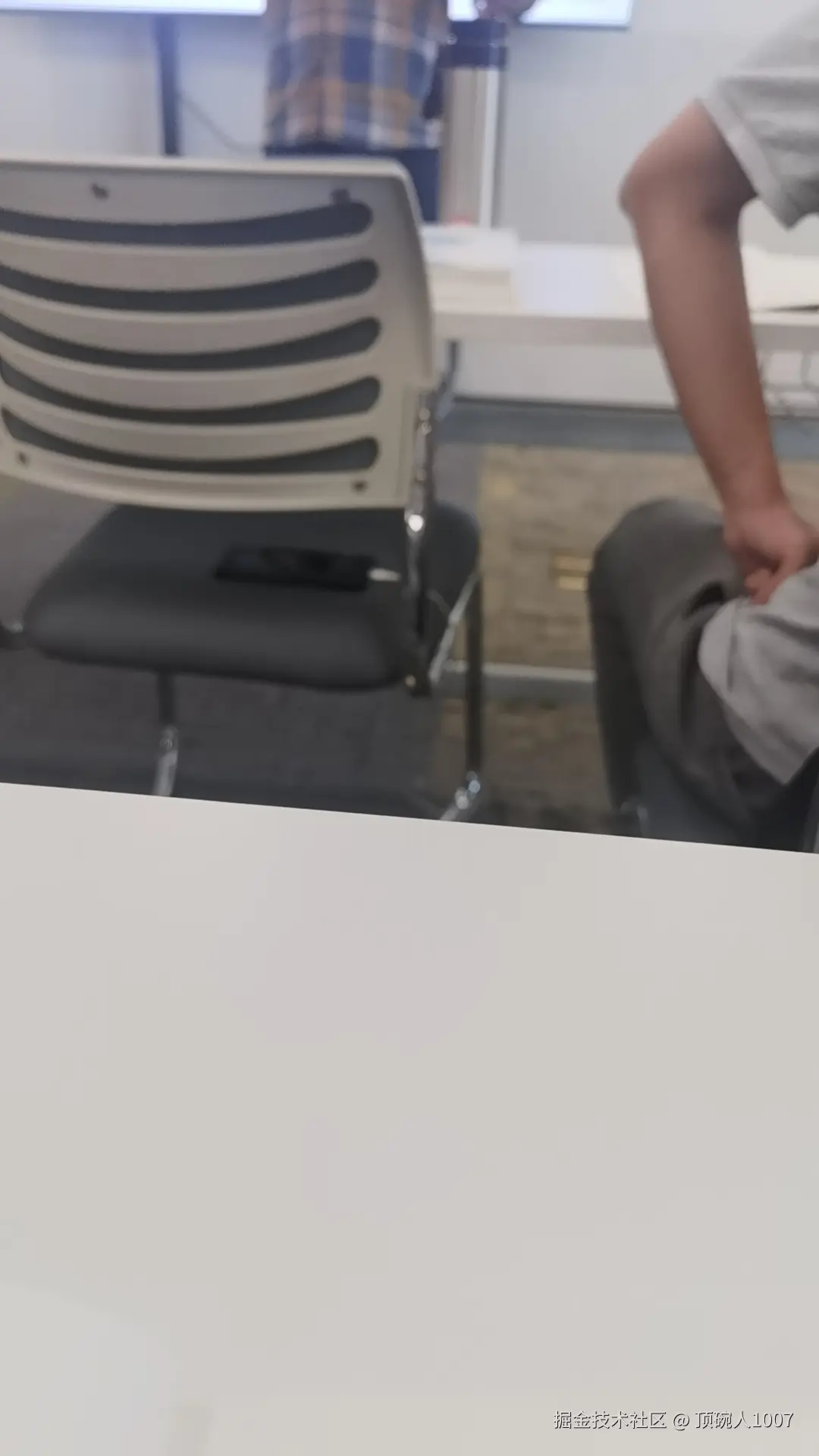 顶碗人1007于2026-04-18 02:30发布的图片