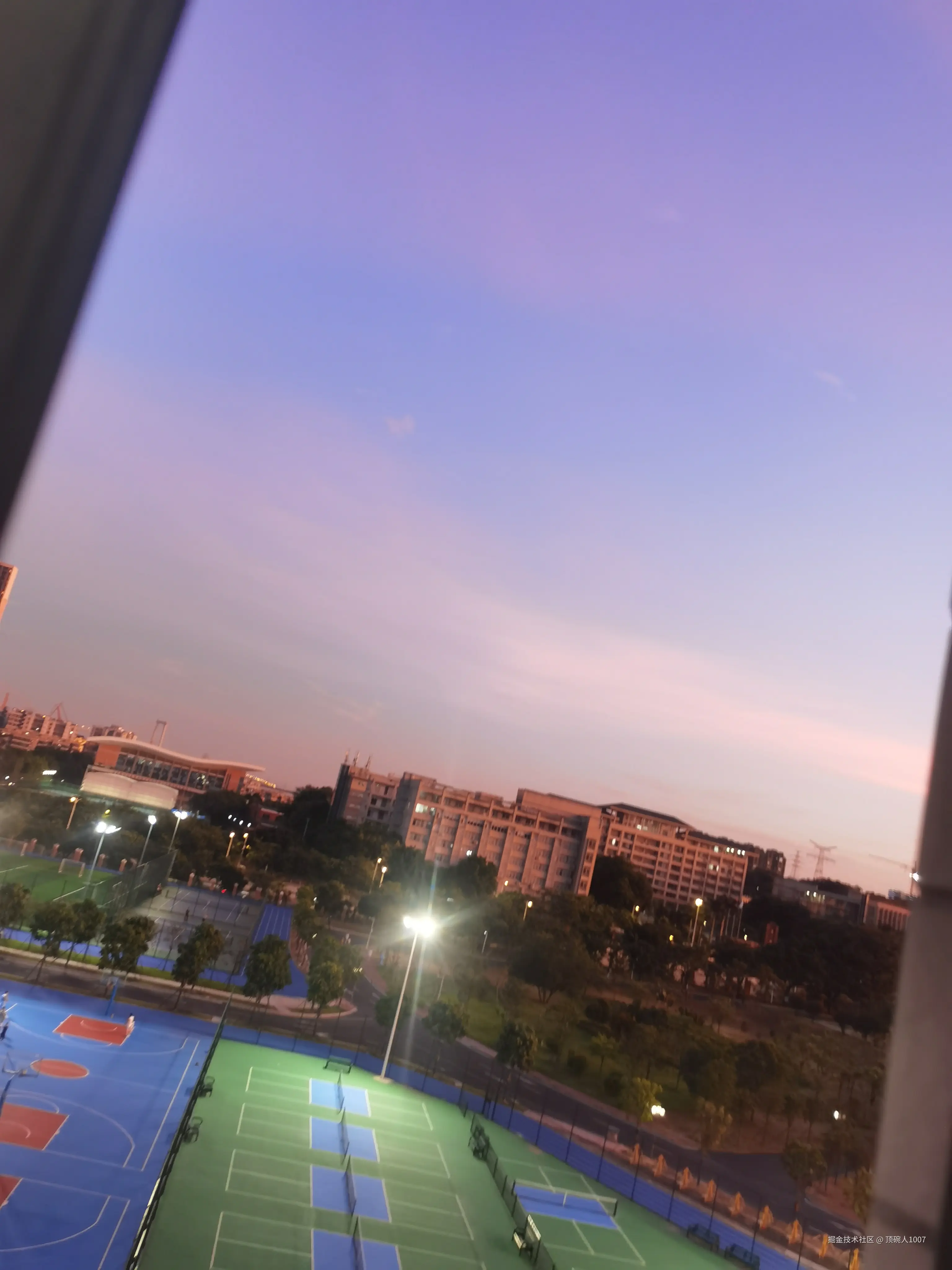 顶碗人1007于2025-07-09 10:42发布的图片