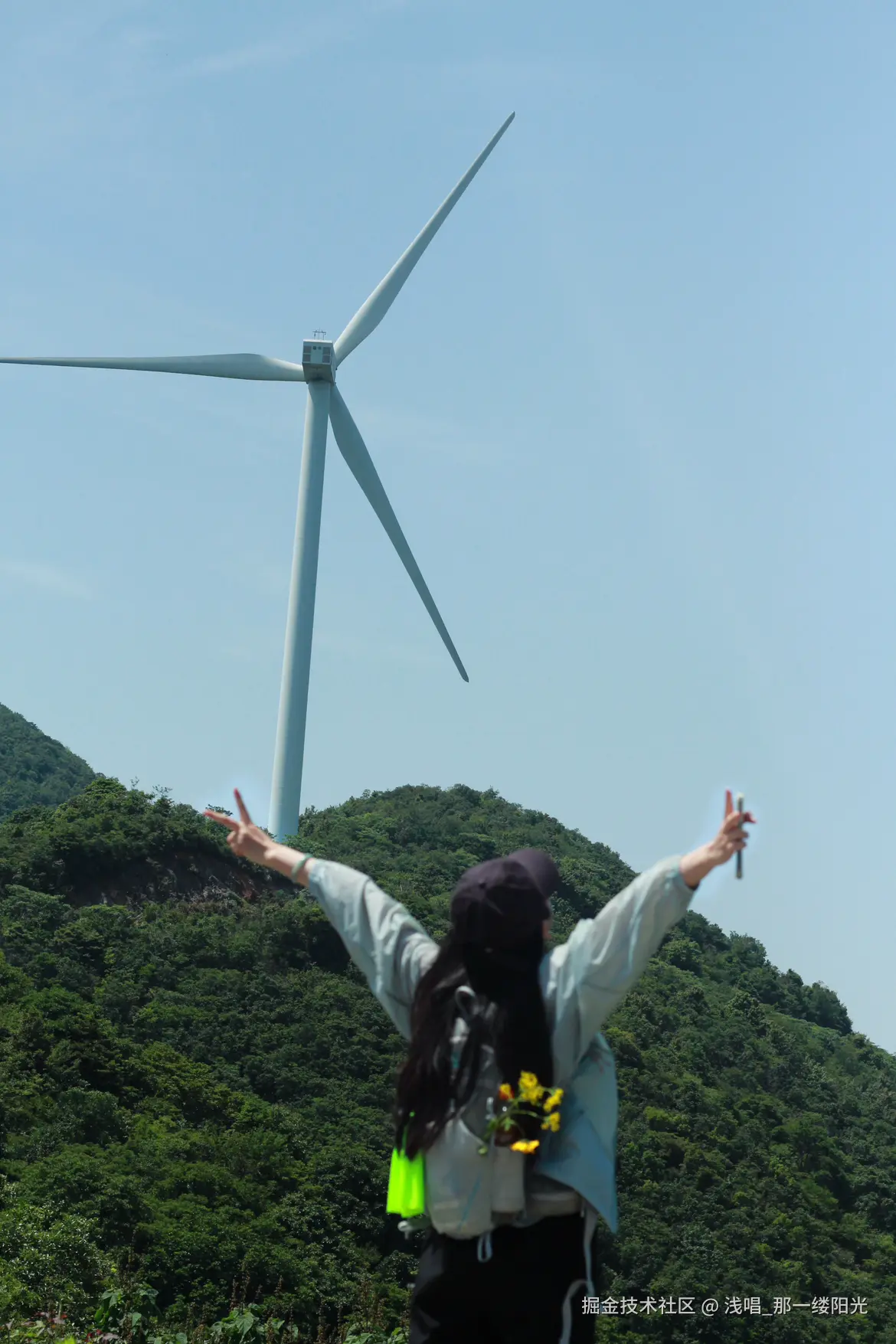 浅唱_那一缕阳光于2025-07-22 02:48发布的图片
