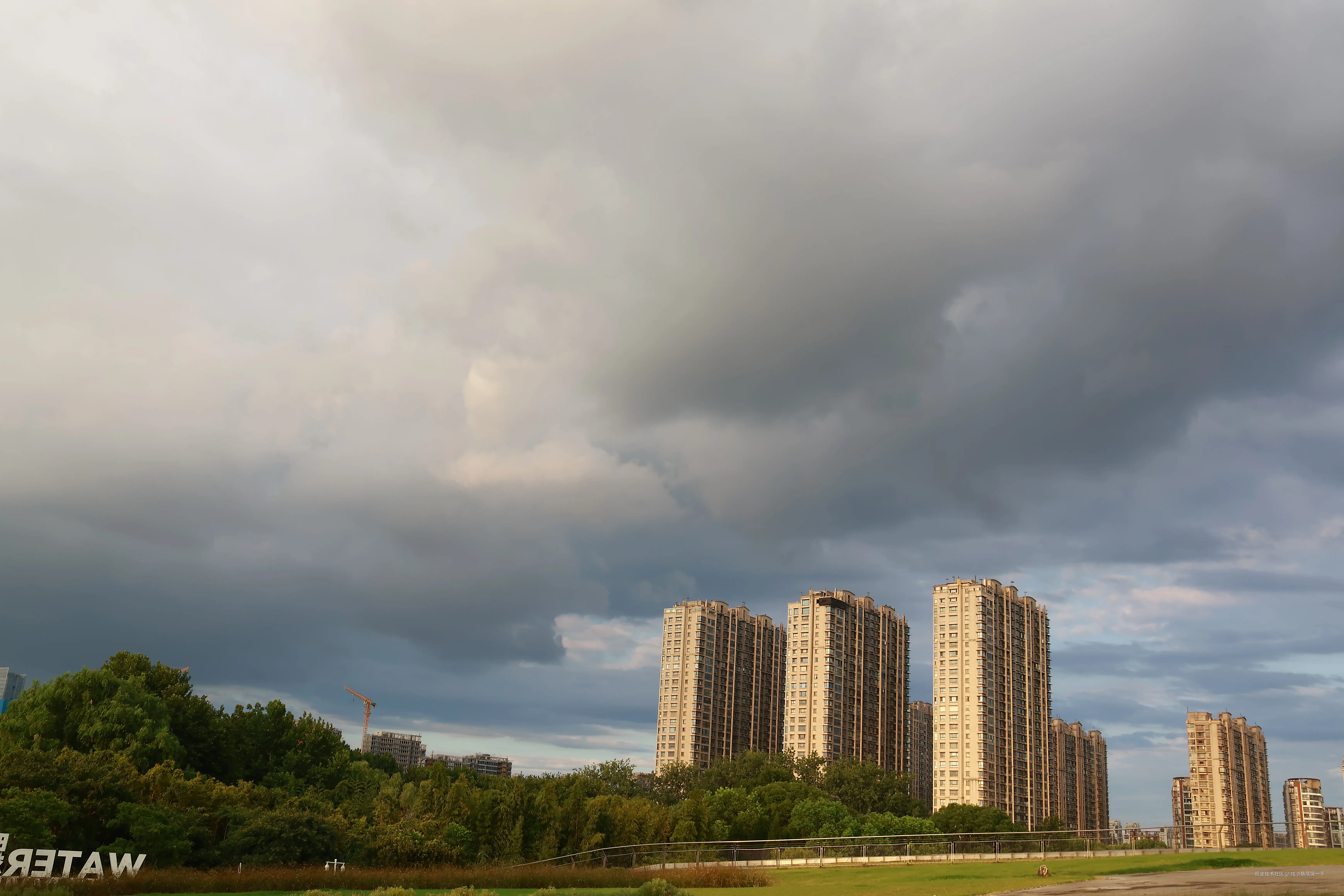 找个角落哭一下于2025-07-28 13:51发布的图片