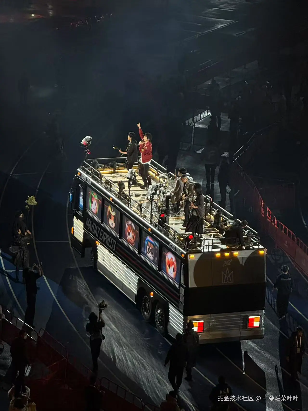 一朵烂菜叶叶于2025-04-21 09:38发布的图片