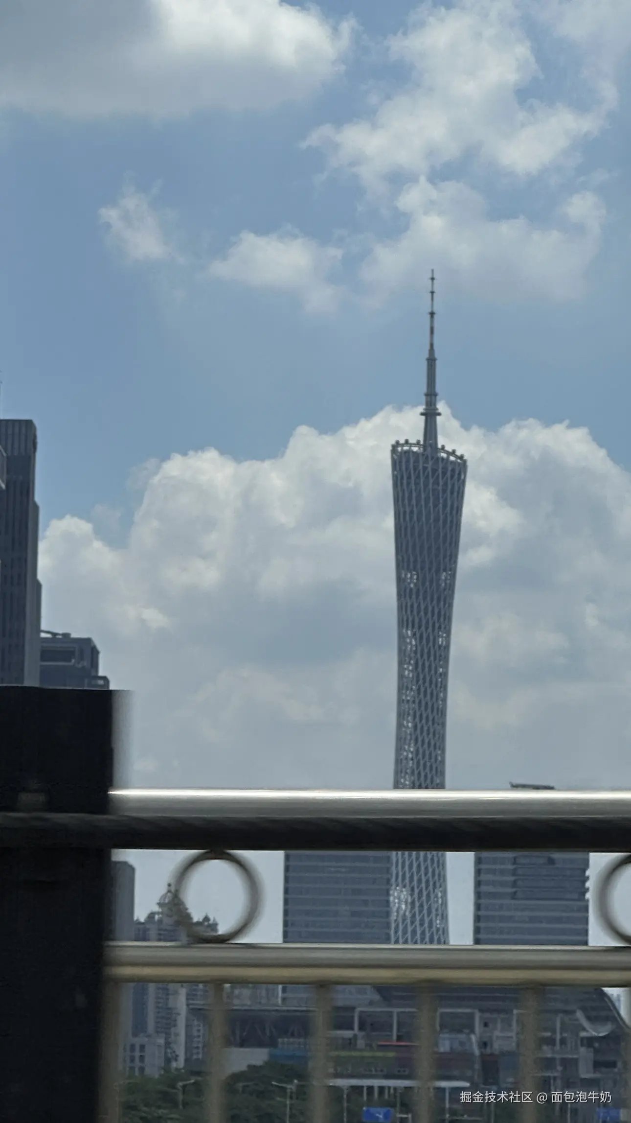 面包泡牛奶于2024-08-15 08:39发布的图片