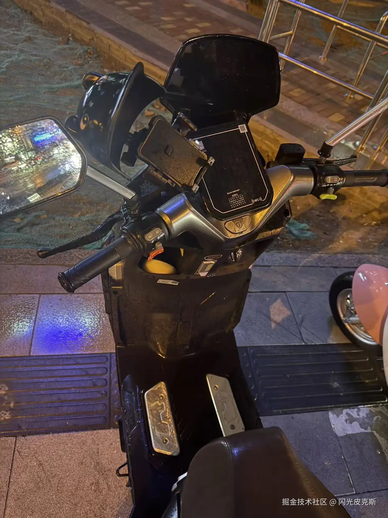 闪光皮克斯于2025-11-18 09:04发布的图片