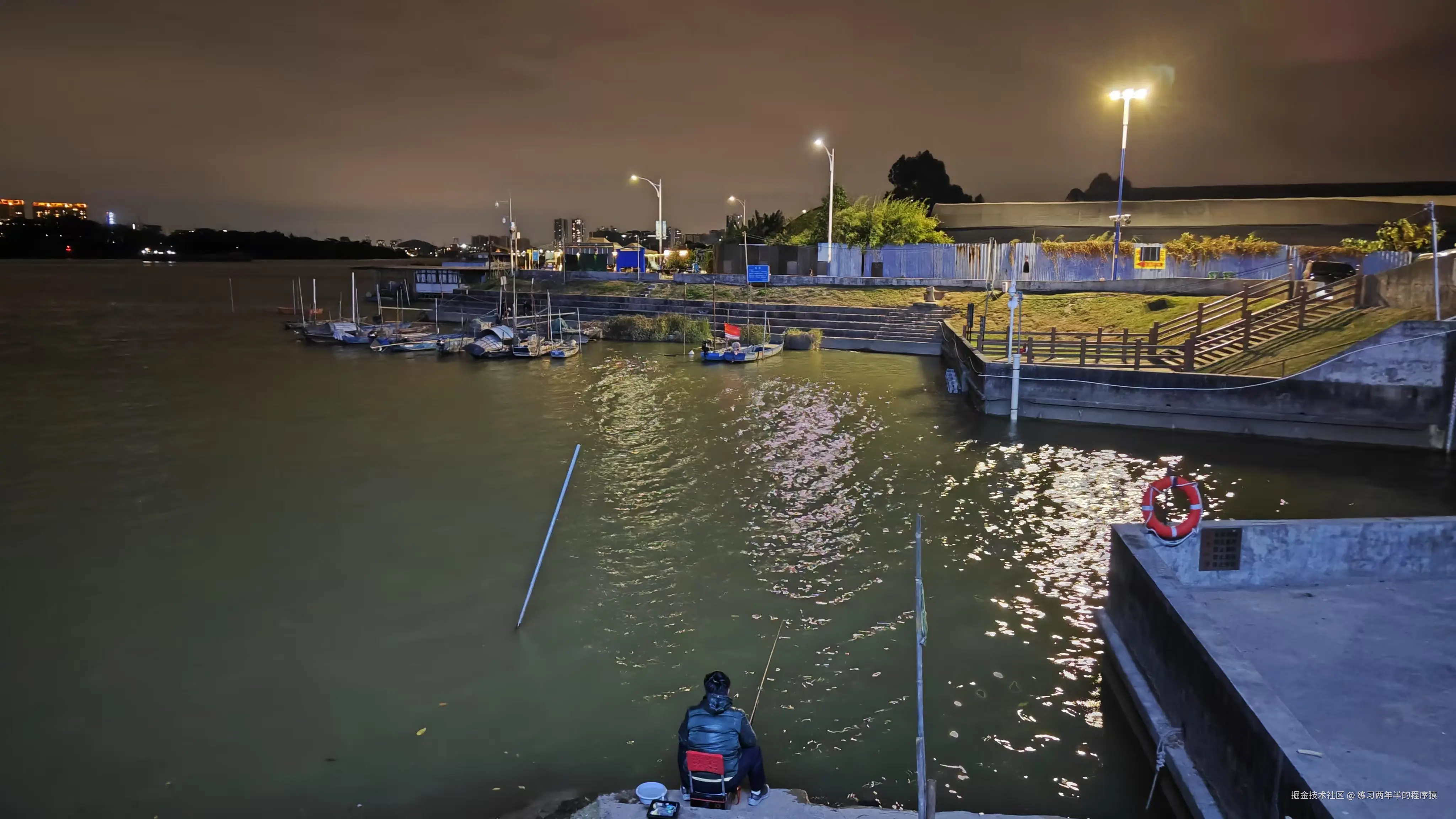 练习两年半的程序猿于2025-02-24 11:11发布的图片