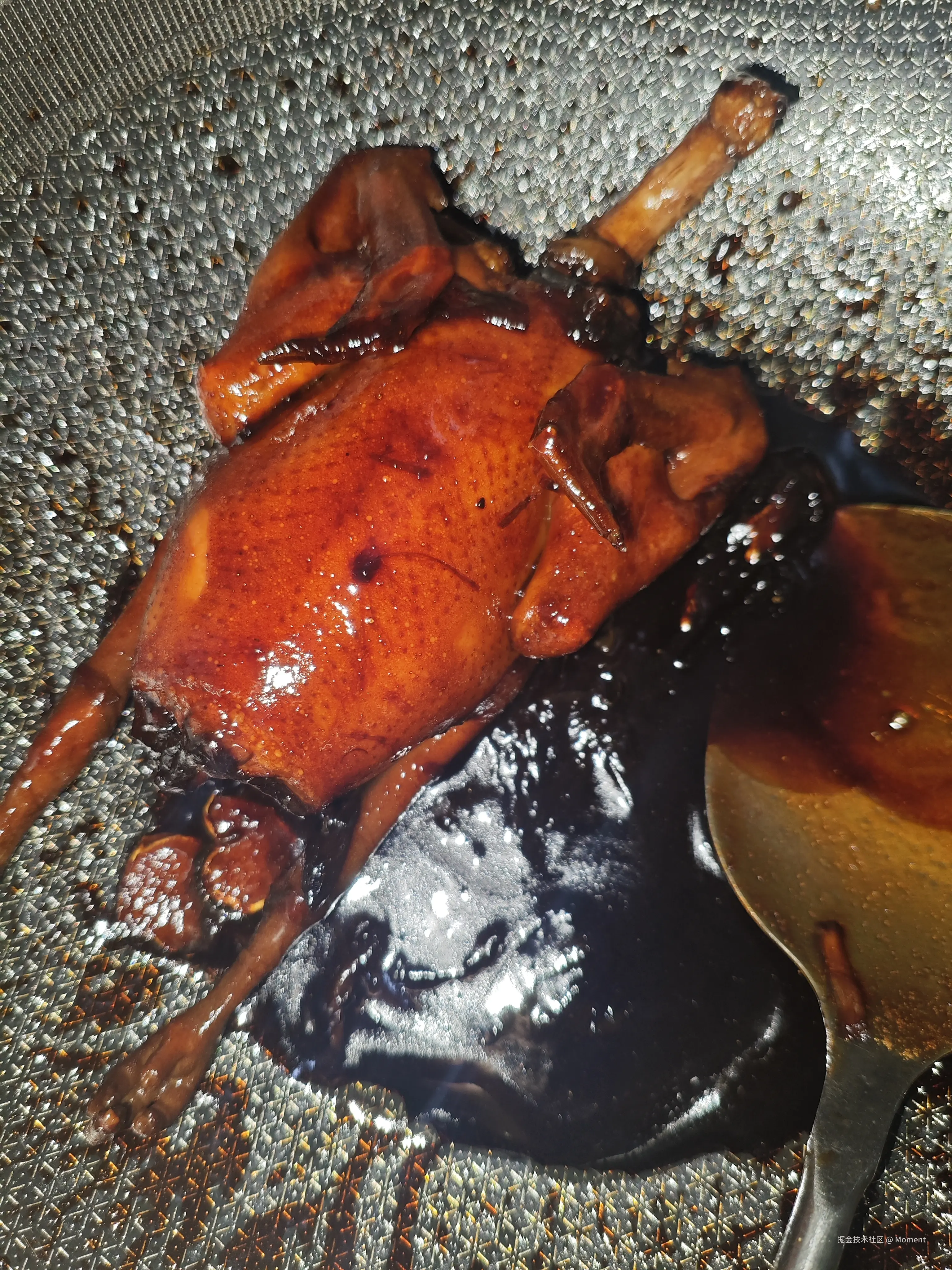 Moment于2025-05-13 10:42发布的图片