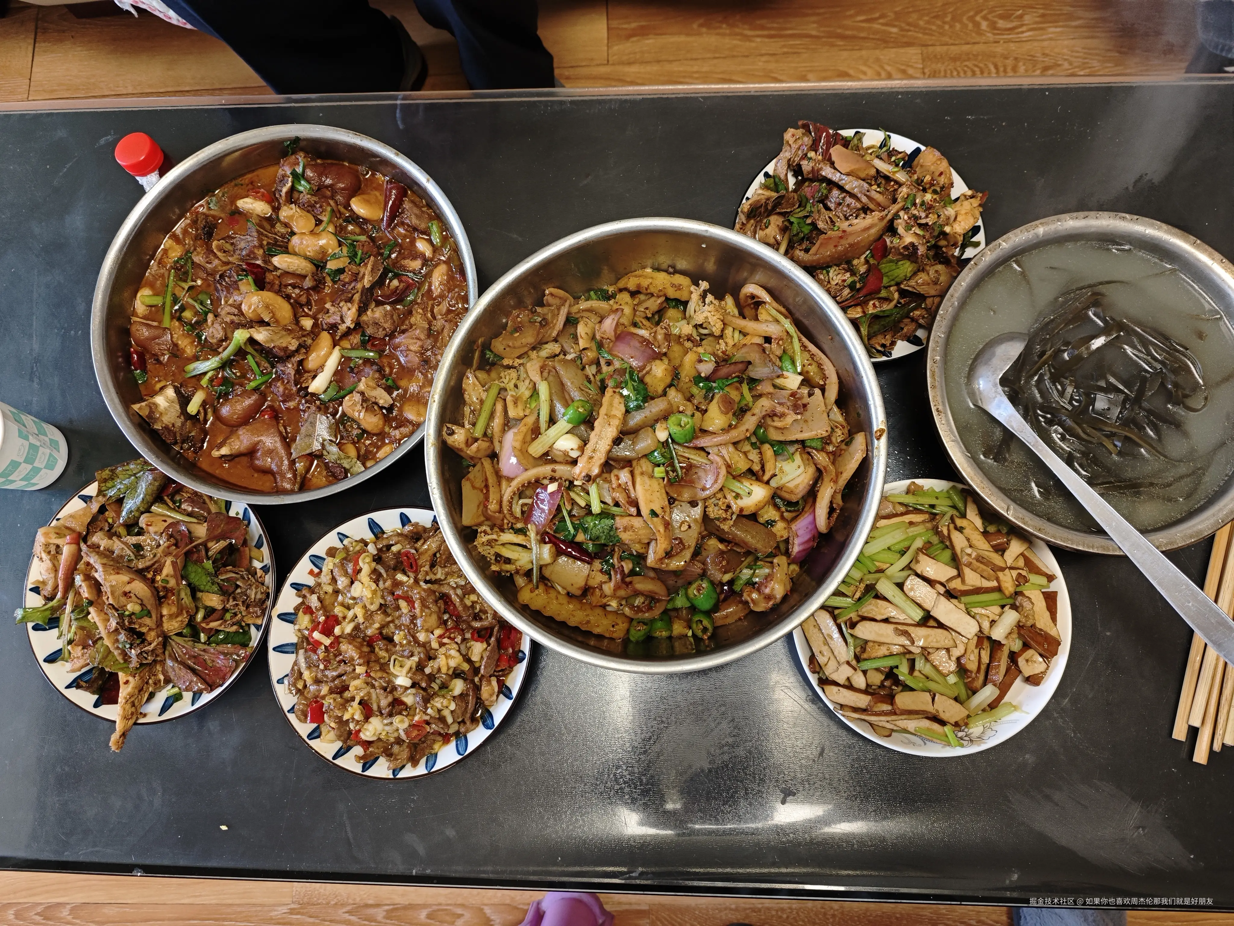 如果你也喜欢周杰伦那我们就是好朋友于2025-01-20 10:23发布的图片