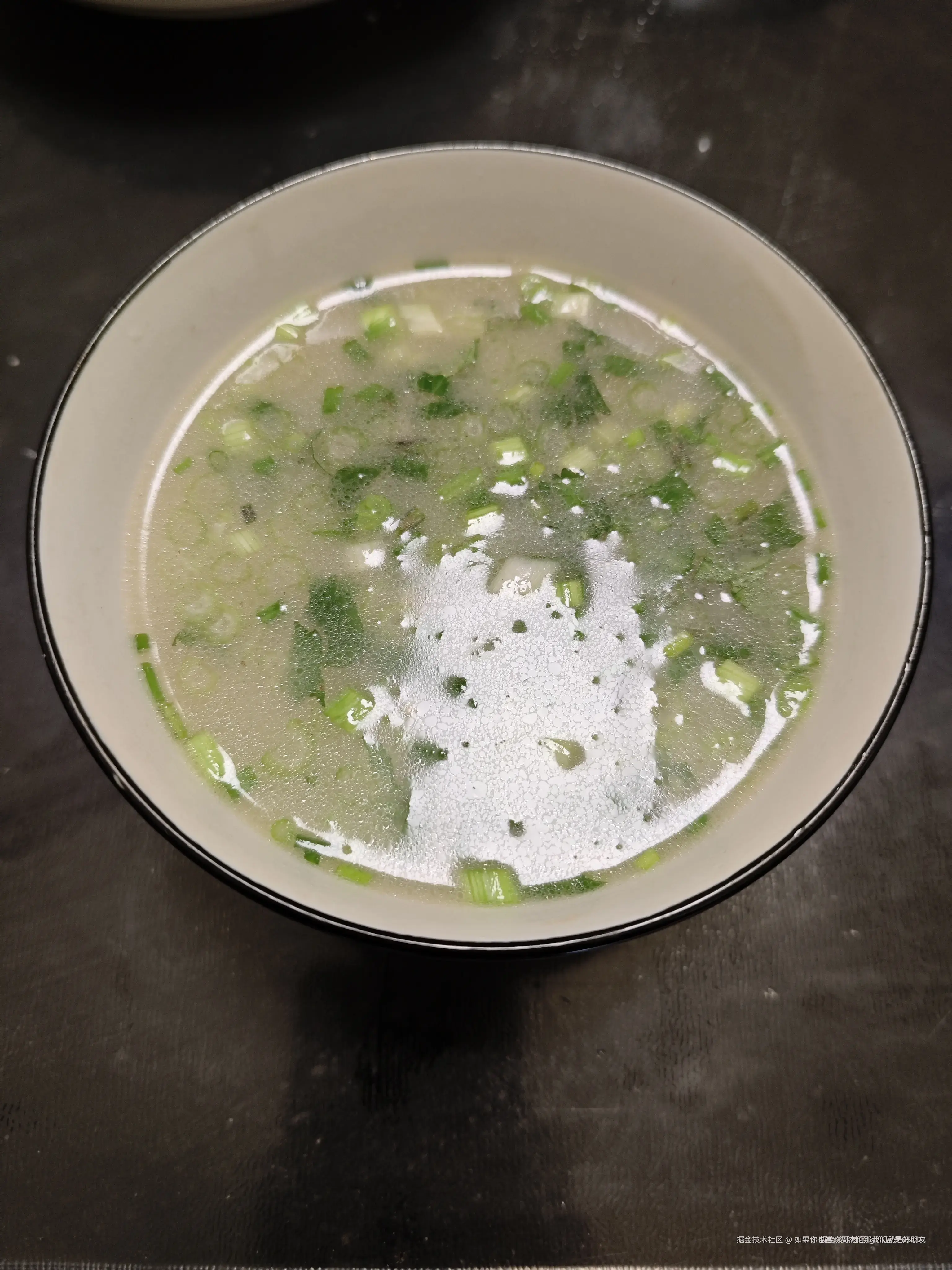 如果你也喜欢周杰伦那我们就是好朋友于2024-12-23 10:38发布的图片