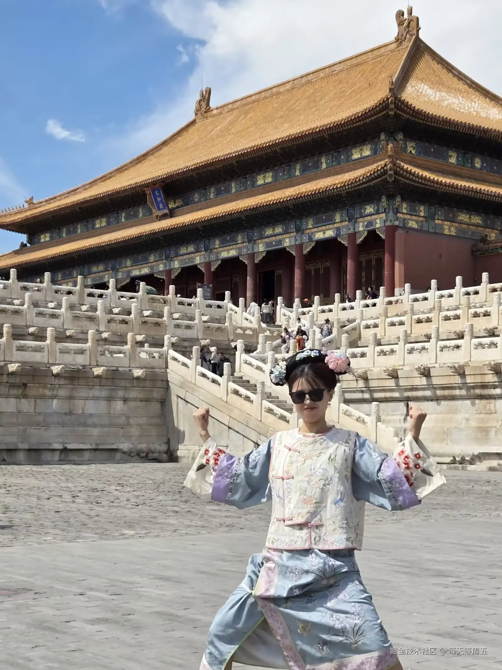 每天等周五于2025-04-07 10:41发布的图片