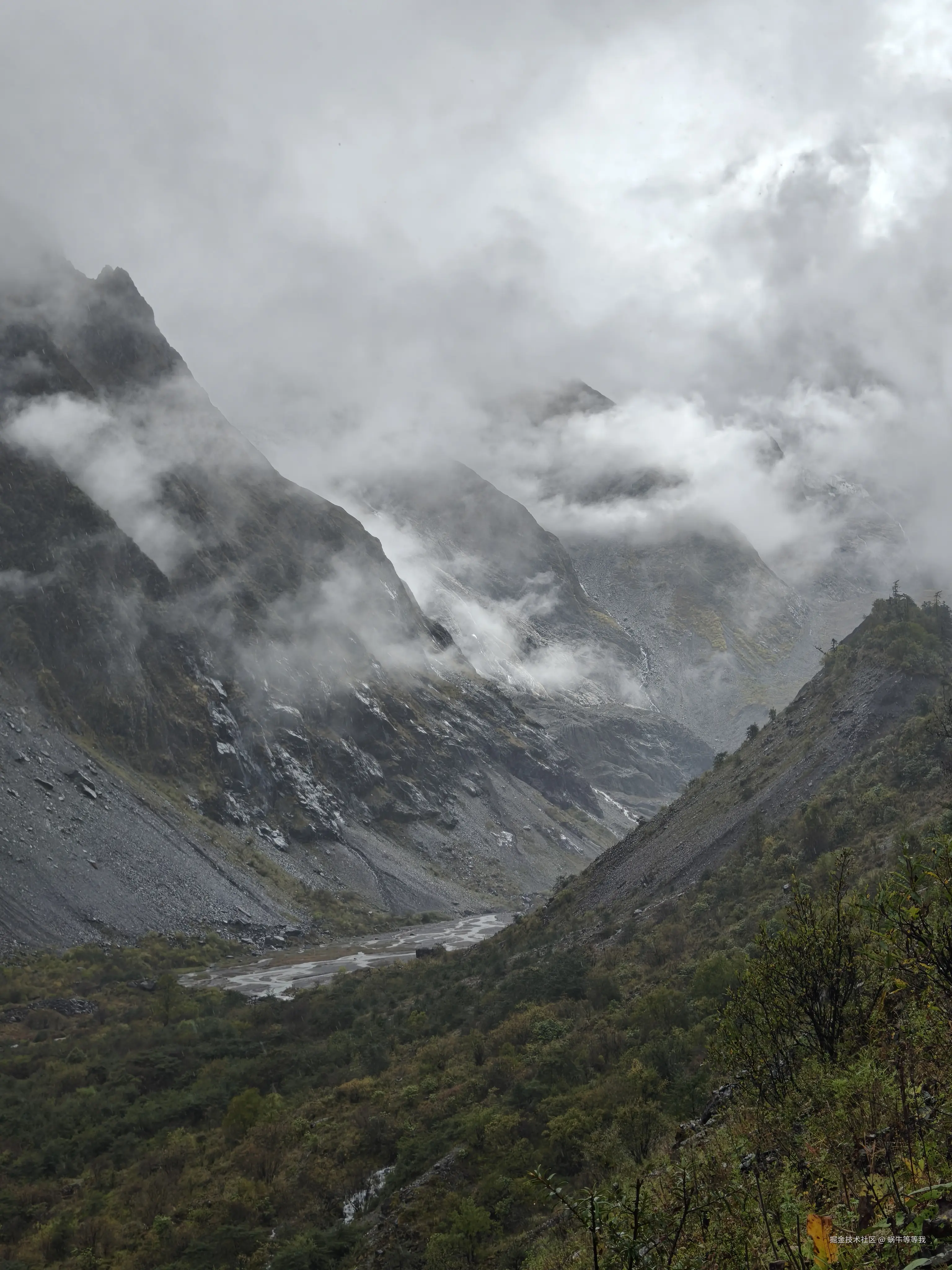 蜗牛等等我于2025-10-09 01:03发布的图片