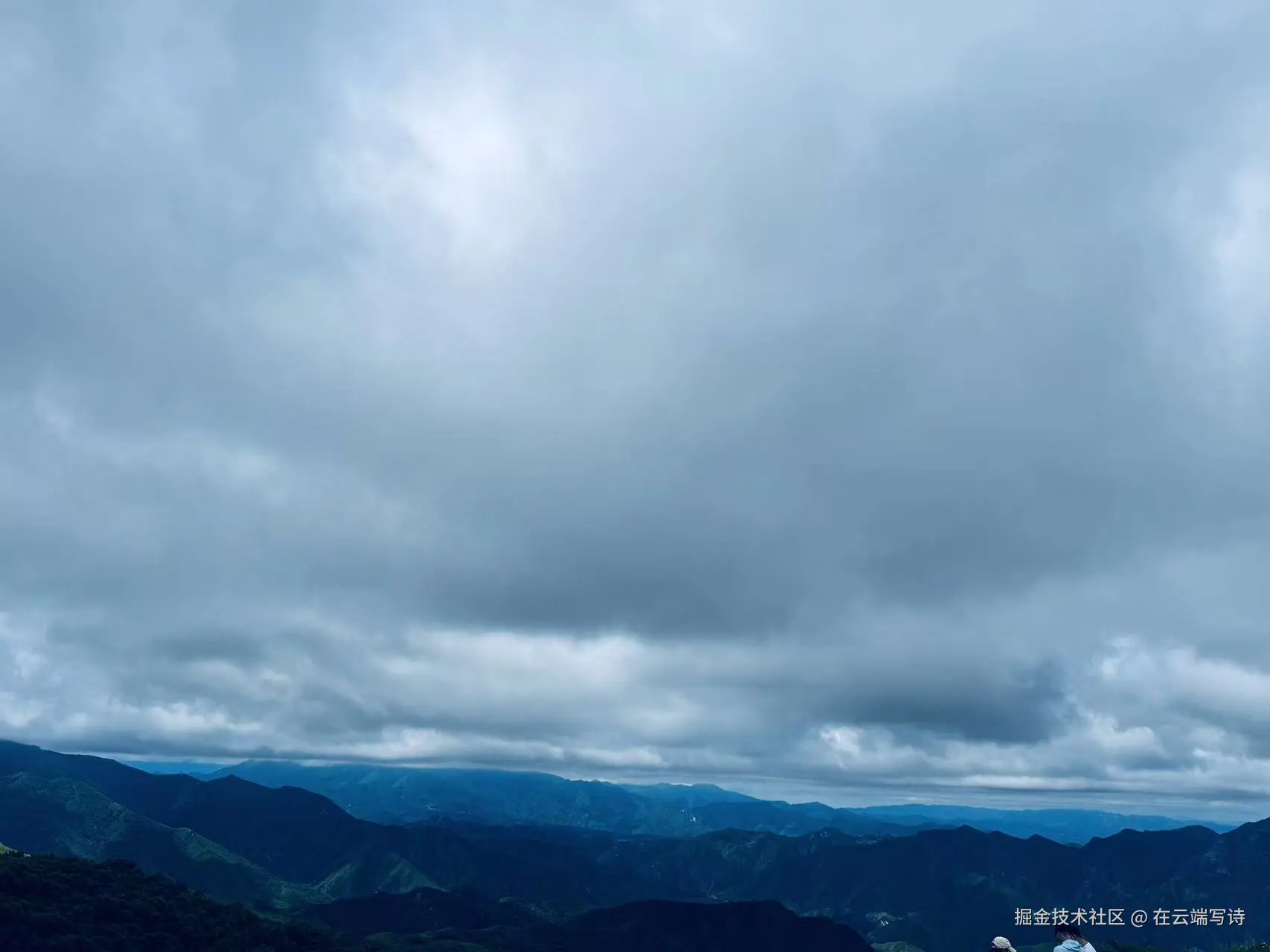 在云端写诗于2025-07-07 10:21发布的图片