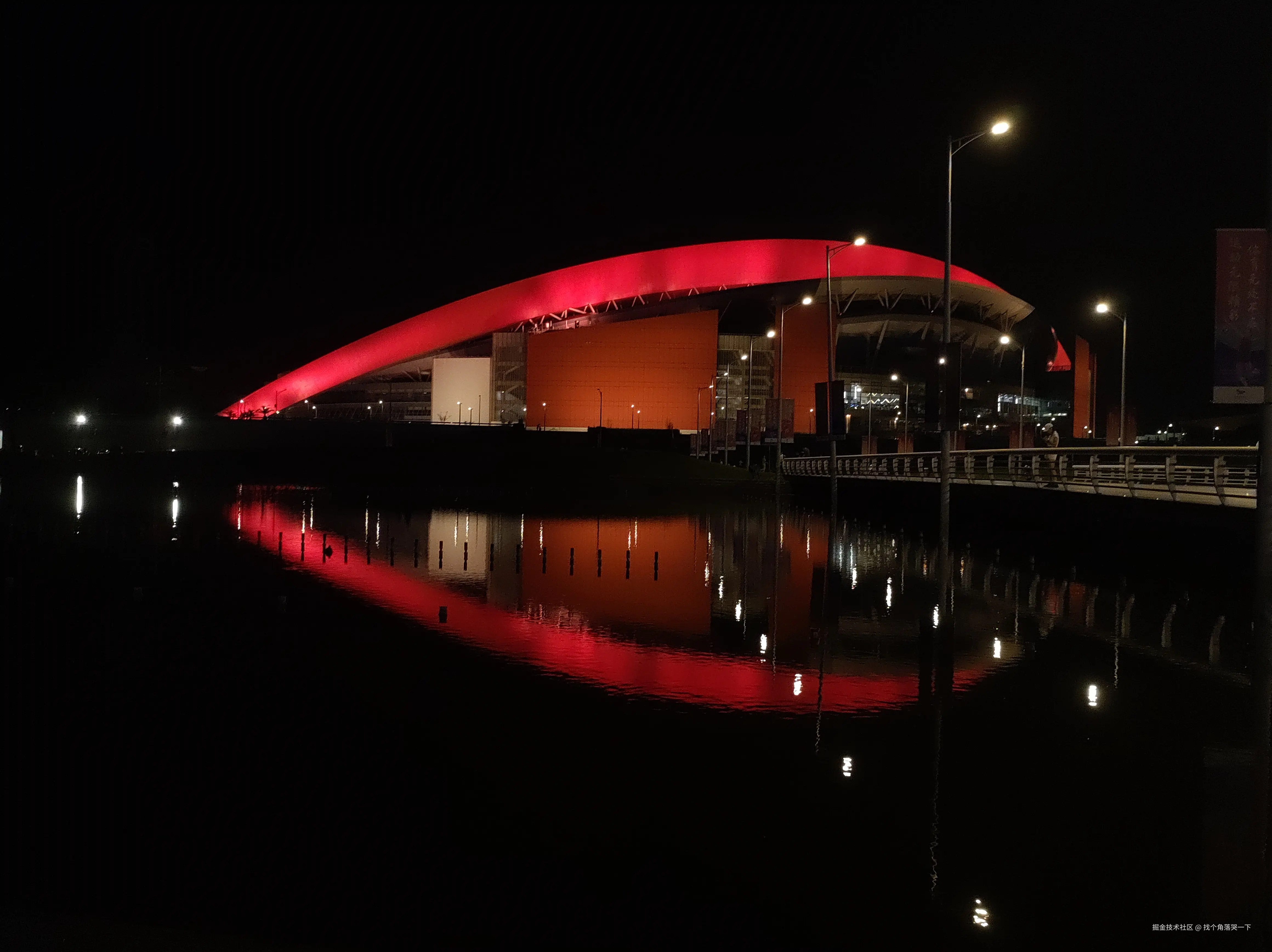 找个角落哭一下于2025-09-01 13:38发布的图片