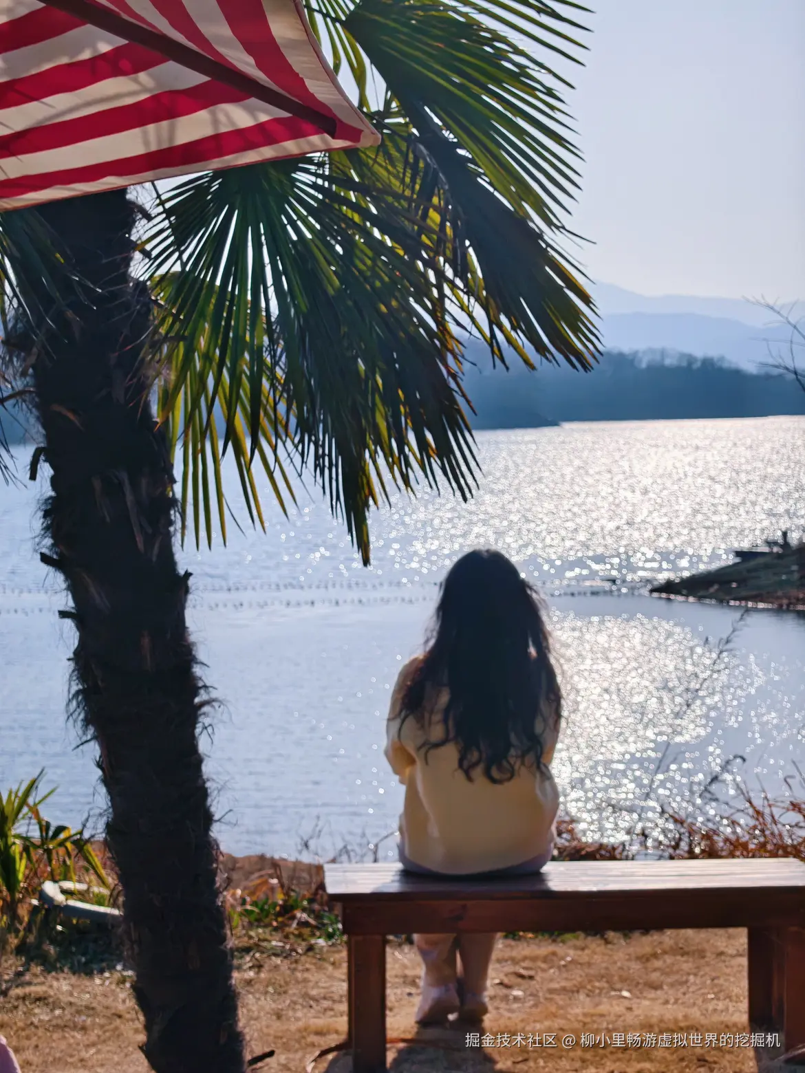 柳小里畅游虚拟世界的挖掘机于2026-02-24 10:02发布的图片