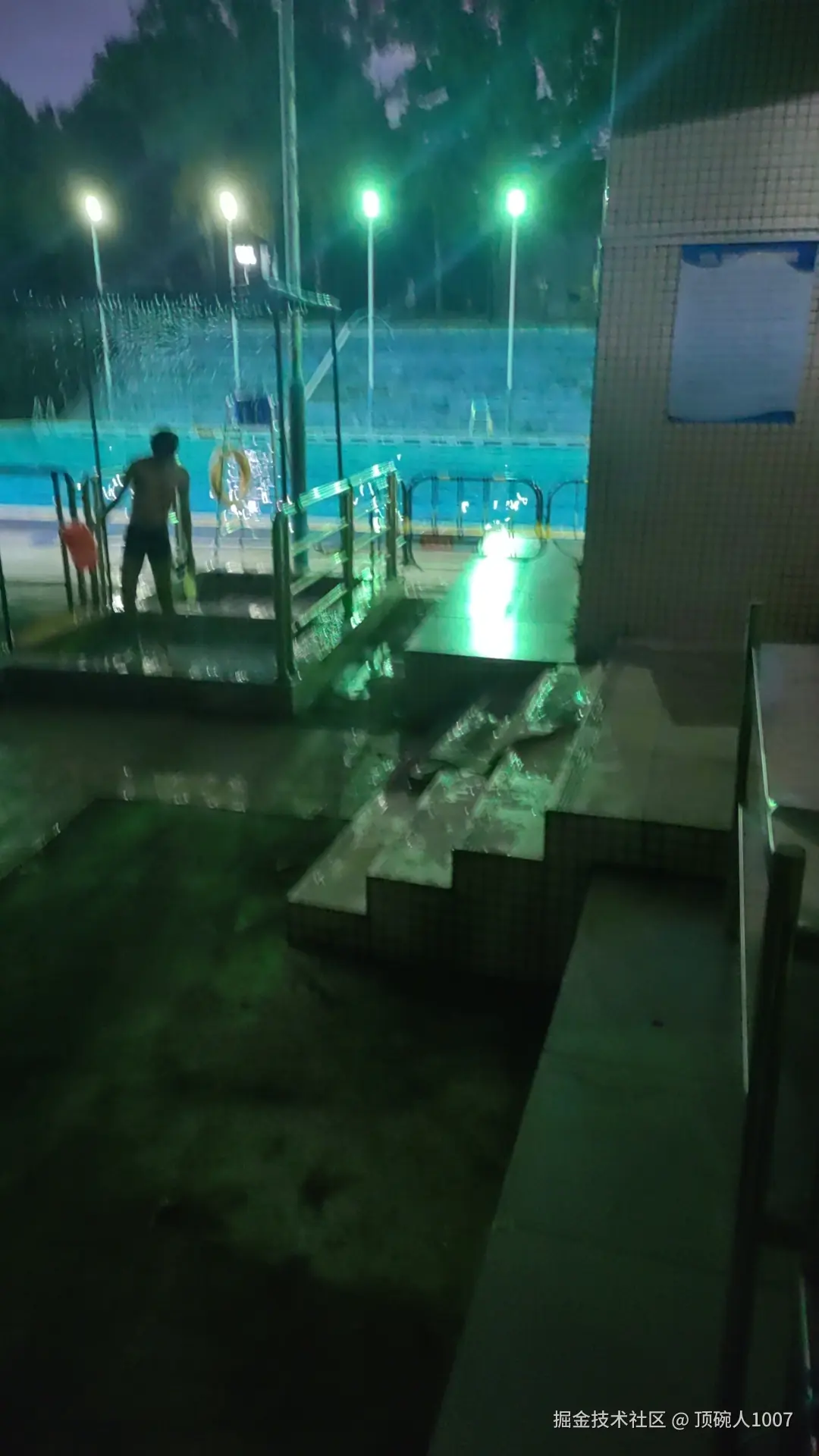 顶碗人1007于2024-09-19 13:57发布的图片