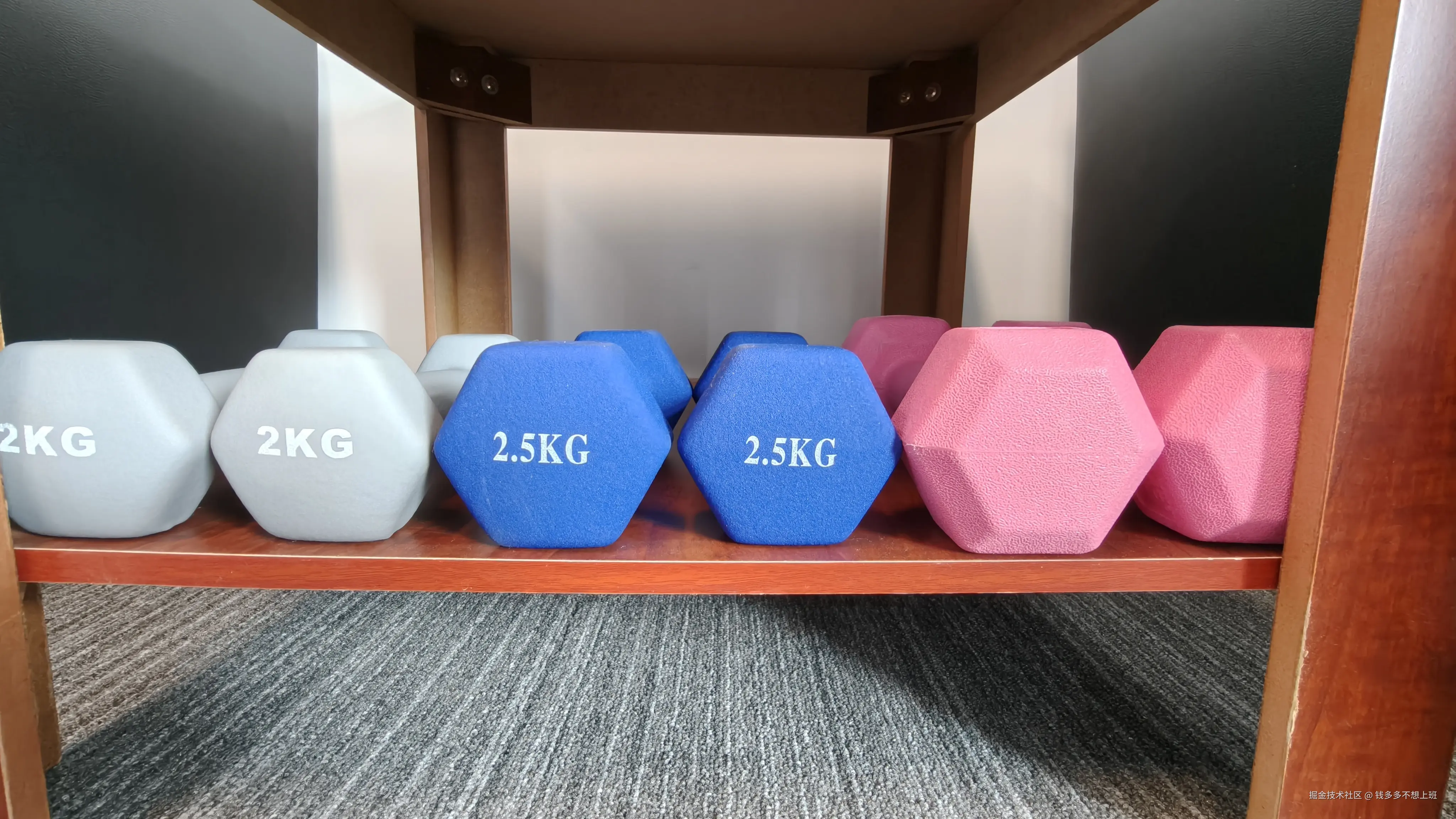 钱多多不想上班于2025-11-11 14:32发布的图片