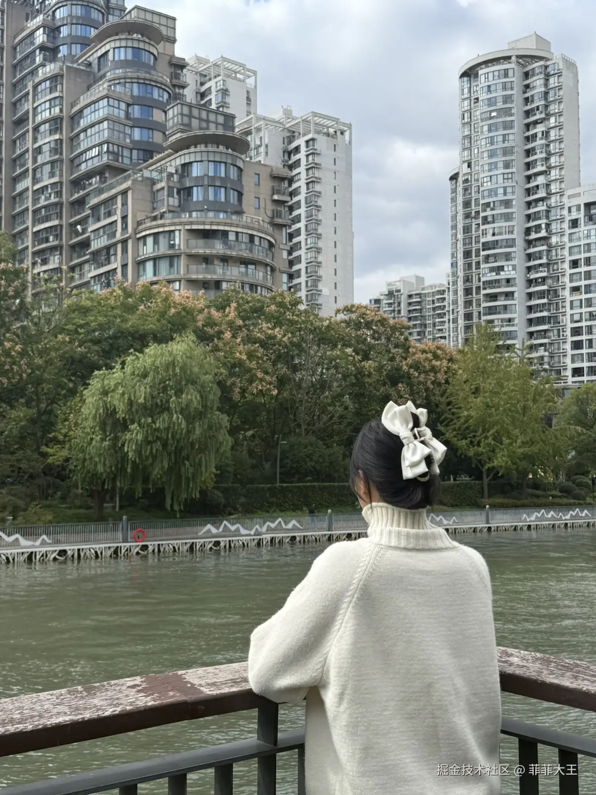 菲菲大王于2025-10-22 13:23发布的图片