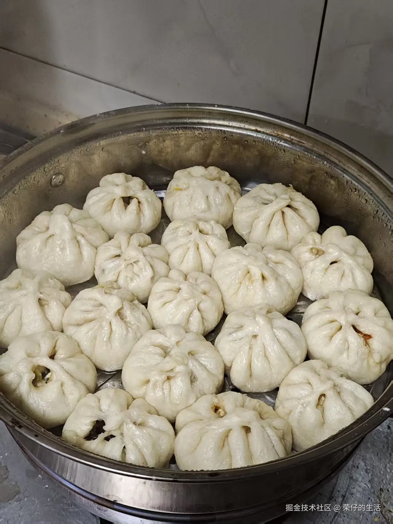 荣仔的生活于2025-12-18 09:20发布的图片