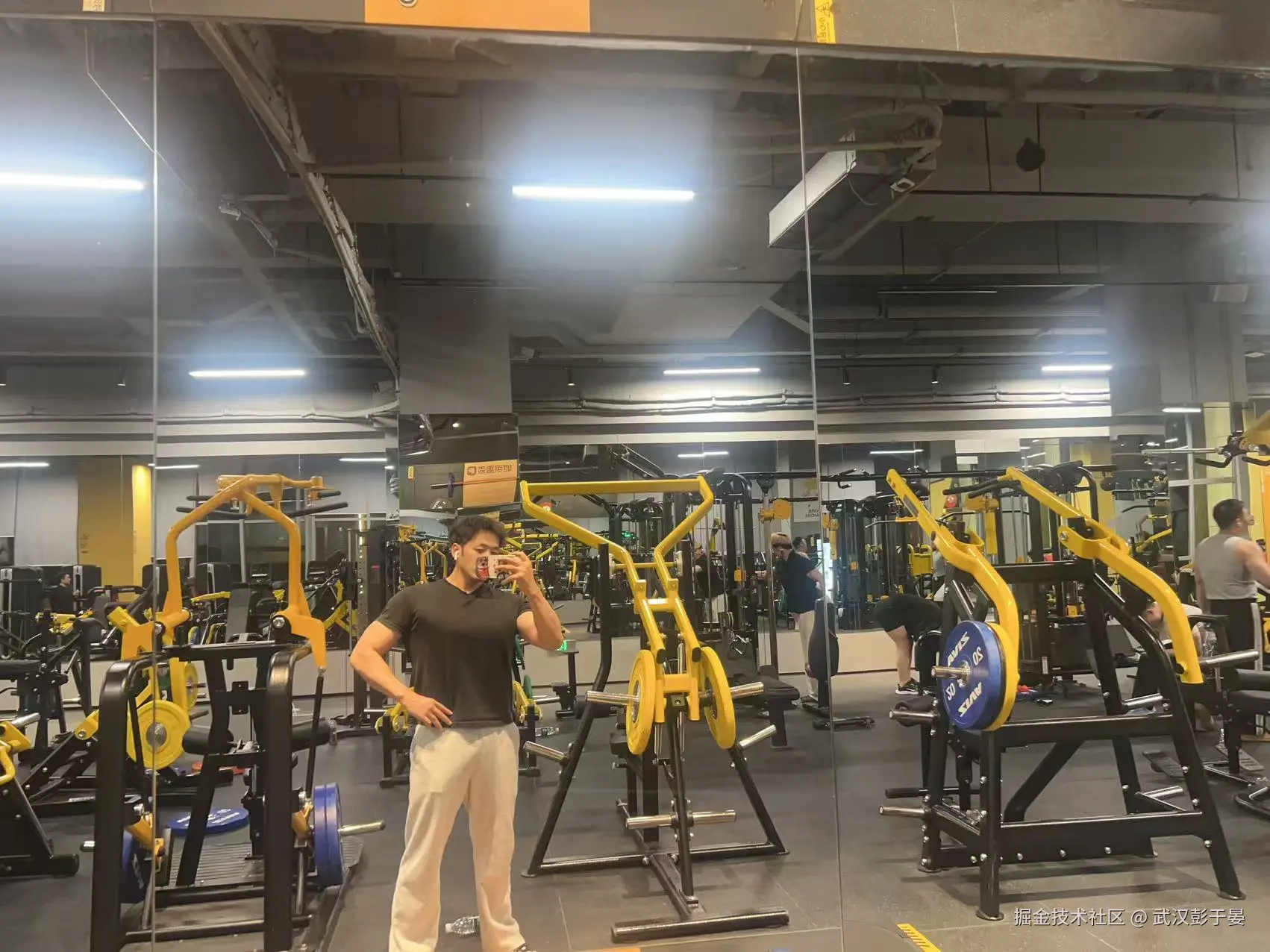 武汉彭于晏于2026-04-09 09:22发布的图片