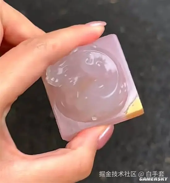 白手套于2025-11-26 15:16发布的图片